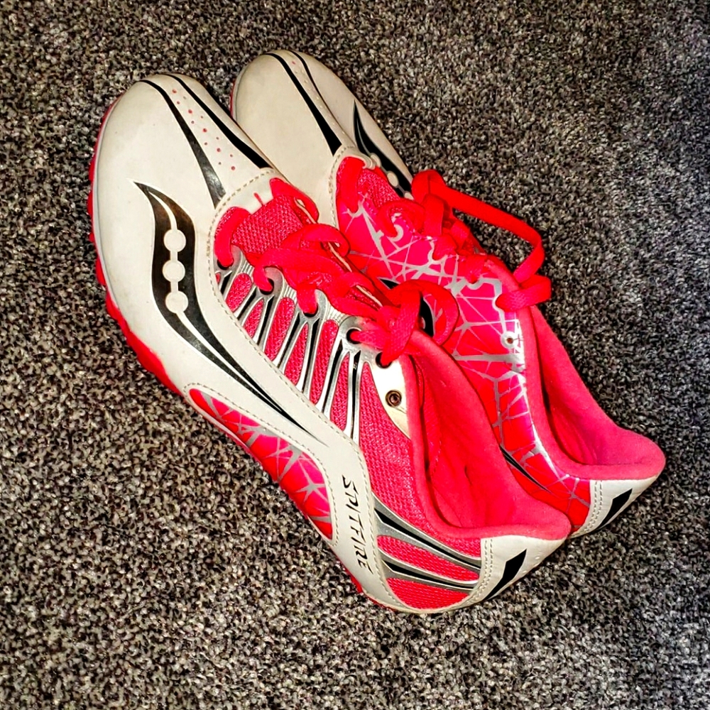 Track spikes
